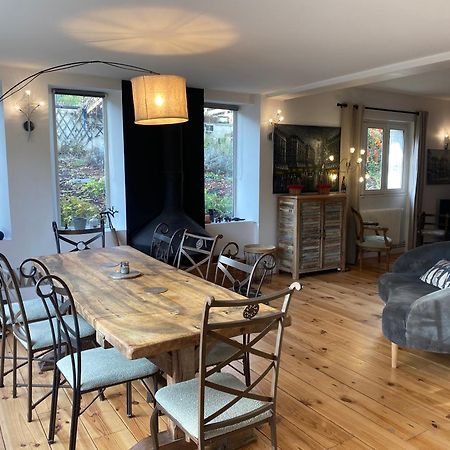 Villa Les Terrasses Dans La Nature Avec Piscine A 2 Pas De Lyon, Metro A 15Mn A Pied Pour Lyon Centre En 10Mn Ou Bus A 300M Pour Lyon Centre Oullins Εξωτερικό φωτογραφία